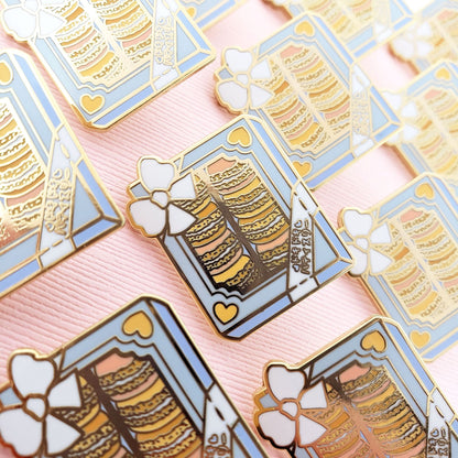 Pin Club #007 - March 2020 - White Day Macarons