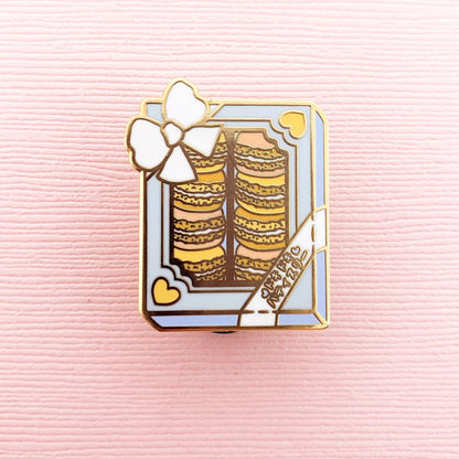 Pin Club #007 - March 2020 - White Day Macarons